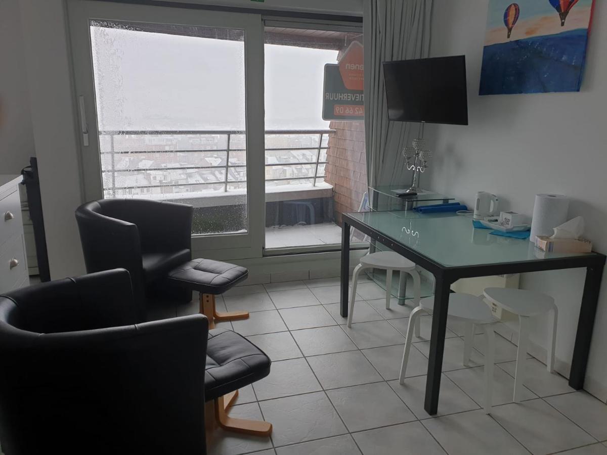 Beachfront Studio In Blankenberg Blankenberge Kültér fotó